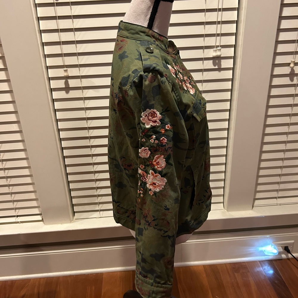 Karlie Cherry Blossom Green Floral Utility Jacket size L - Picture 2 of 8